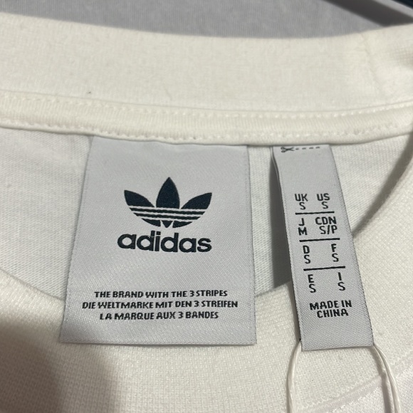 Adidas T-Shirt - Picture 3 of 5